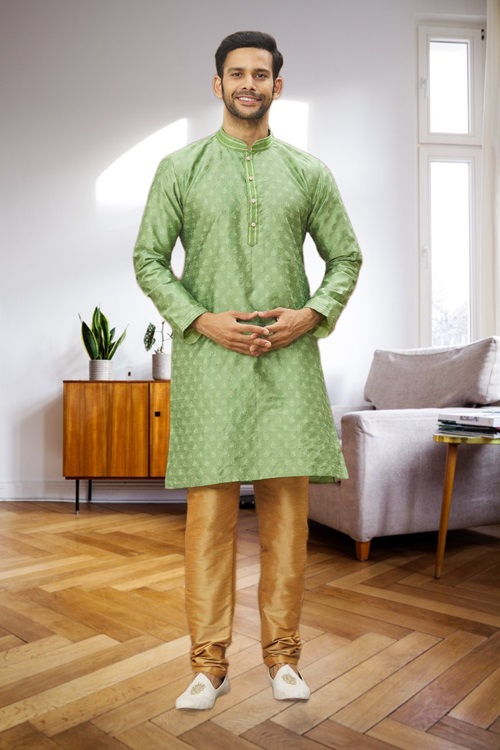 MEN'S LIGHT GREEN WOVEN KURTA PAJAMA