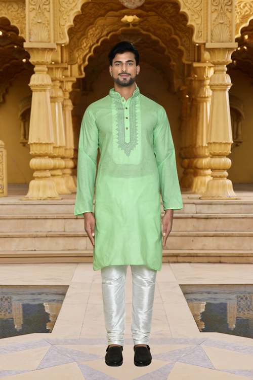 Men's Green Woven Kurta Churidar